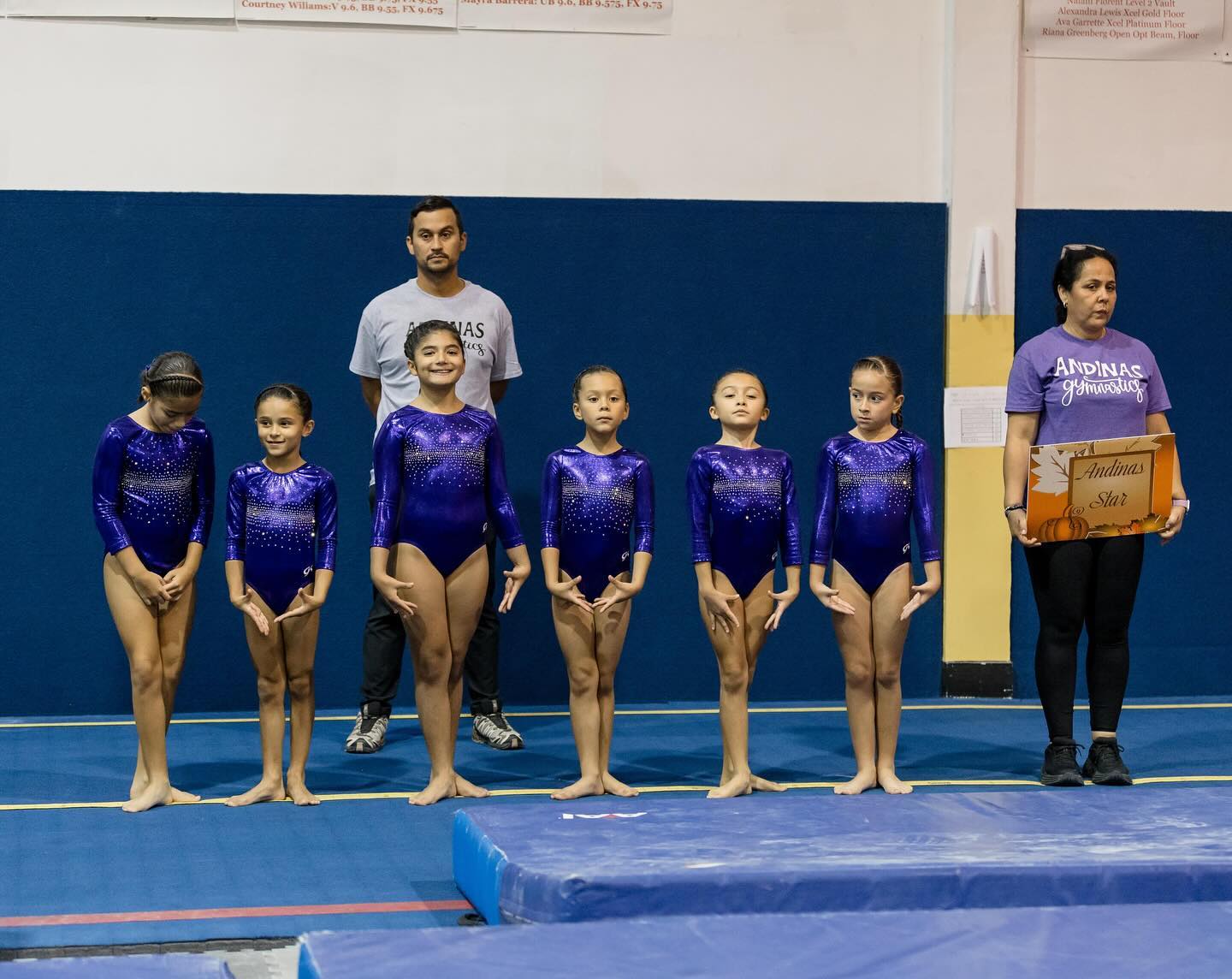 equipo de Andinas Star Gymnastics en competencia